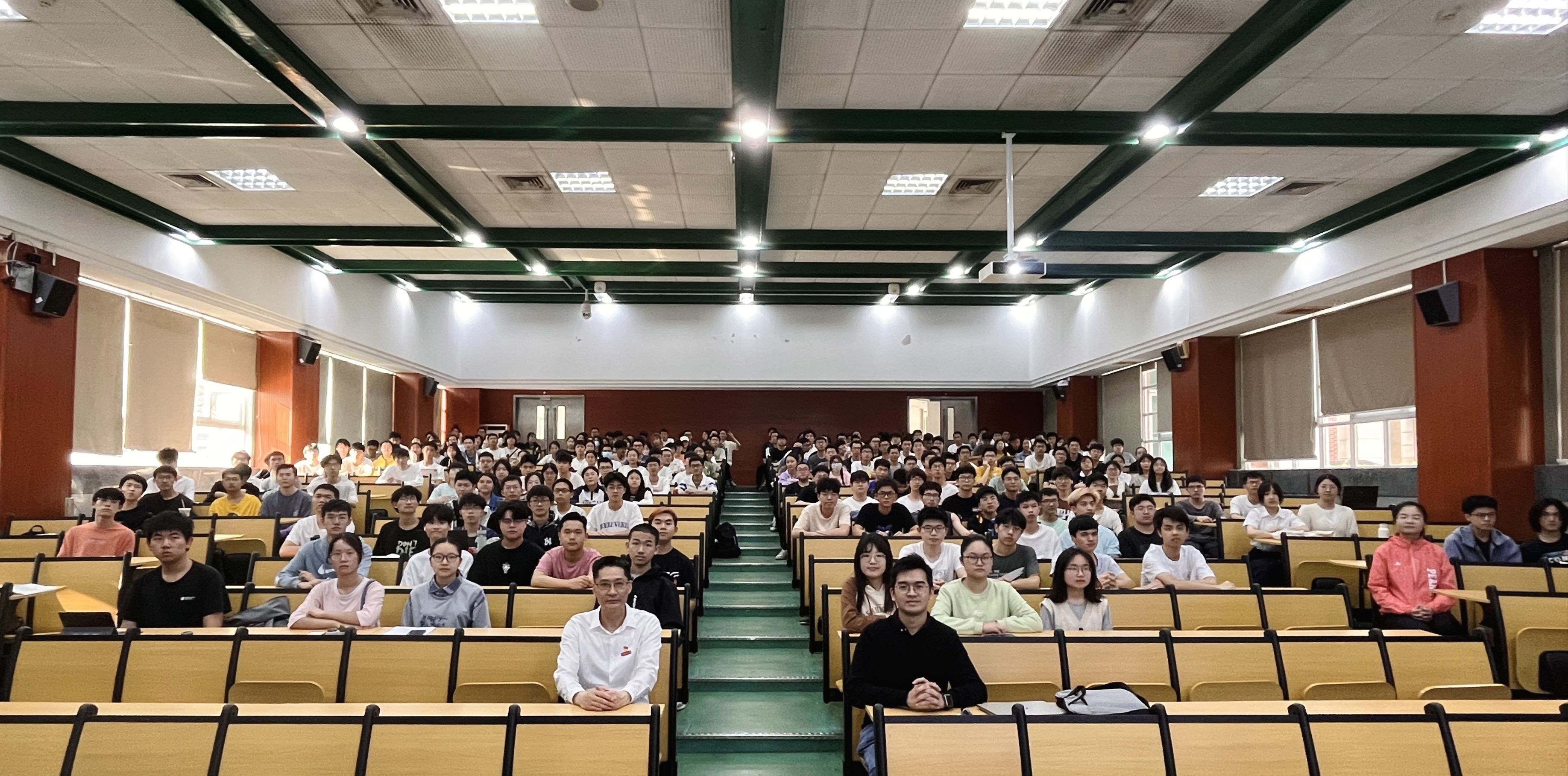 合照1.jpg