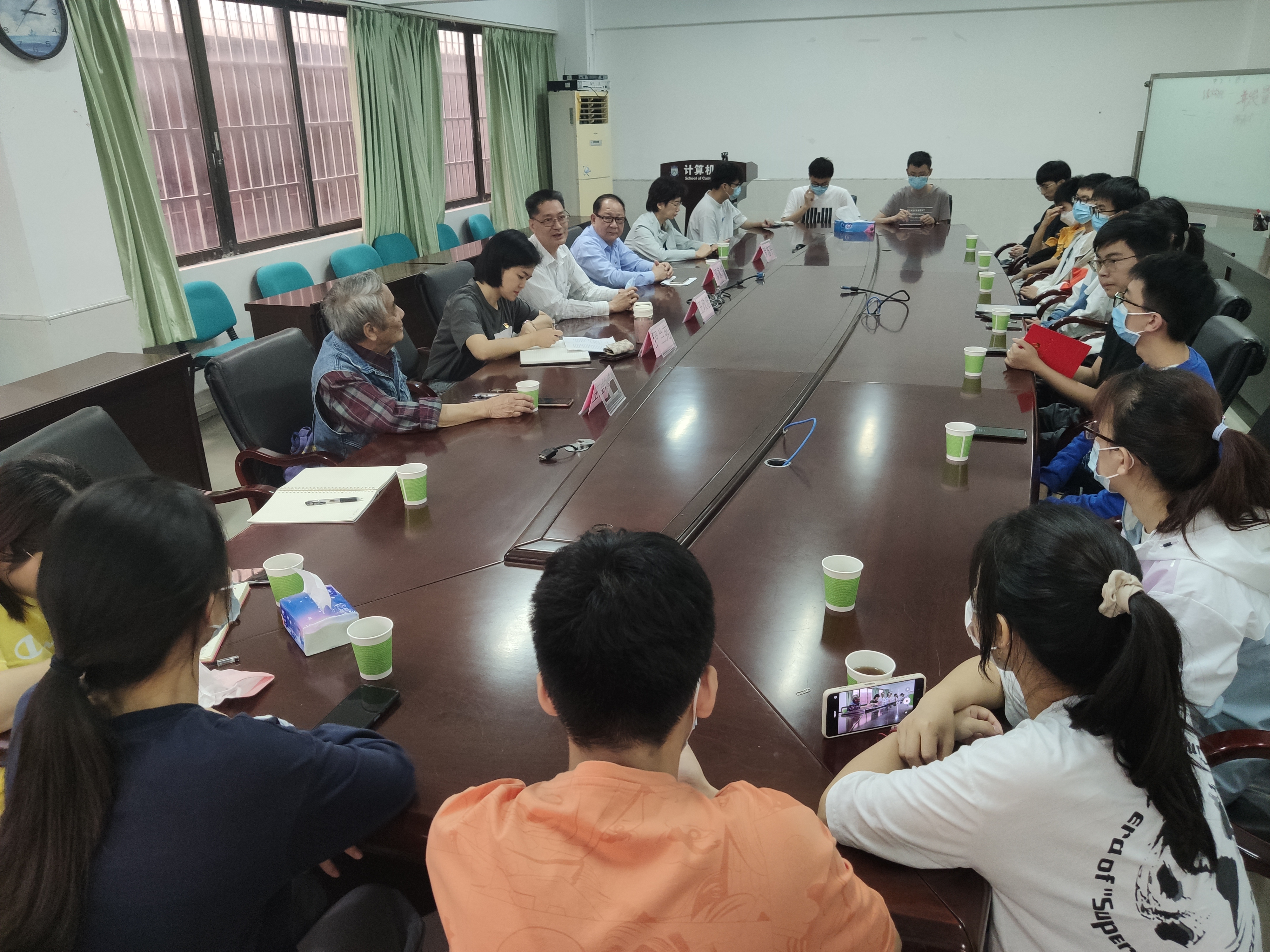 计算机学院关工委召开“共话百年党史，争做时代新人”座谈会2.jpg